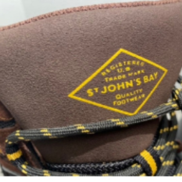 St. John's Bay Mens Memory Foam Hiker Boots- 13M - Picture 9 of 16